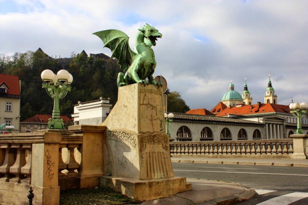 Dragon Bridge (Zmajski Most)
