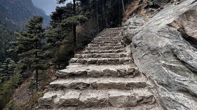 Everest Base Camp path