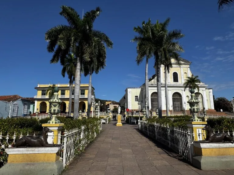 Plaza mayor, Trinidad, Cuba