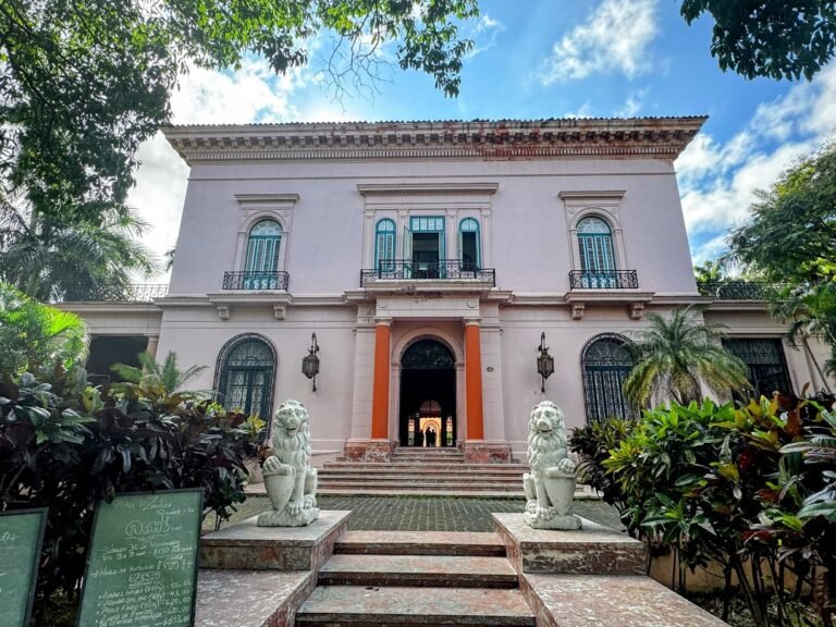Vedado, Havana, Cuba - colourful building