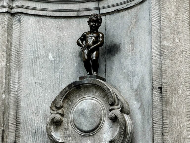 Manekin Pis, Brussels, Belgium