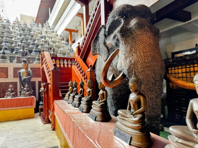 Gangaramaya Temple, Colombo, Sri Lanka