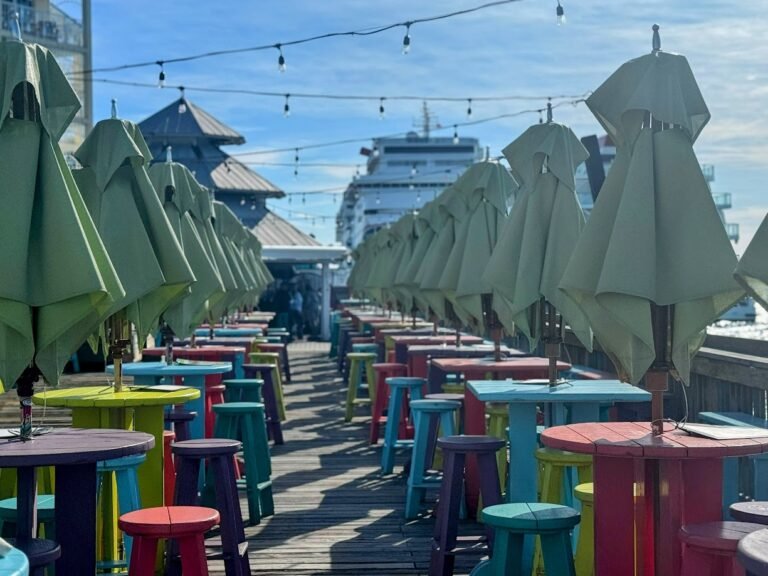 Key West colourful bar